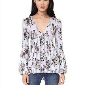 Free People Speak Easy Printed Top. Size XS